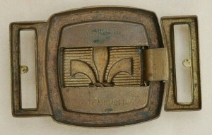 wj 1947   belt buckle variante